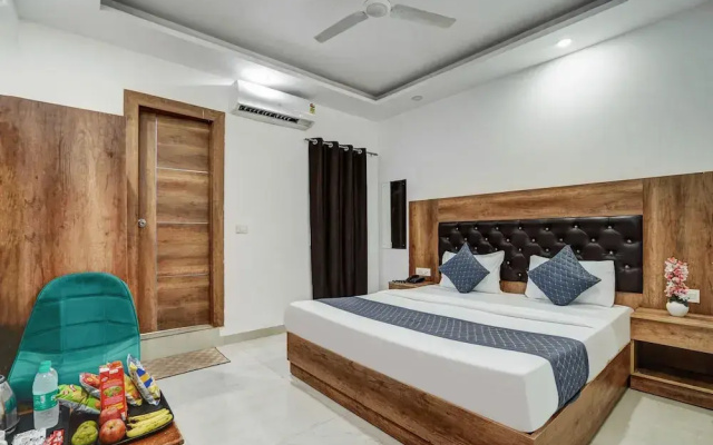Hotel Marina Near Delhi Airport