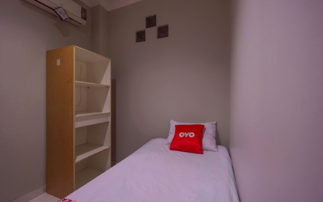 OYO 93092 Griya Kuningan