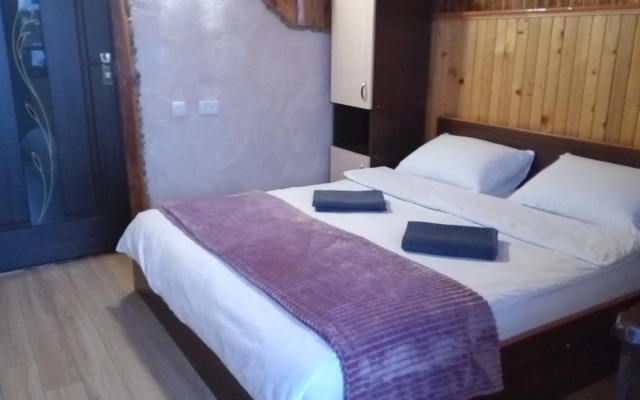 Апартаменти "У Кузьмича" 1