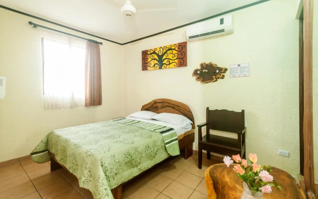 Cadillac Rock Hotel - Adults Only