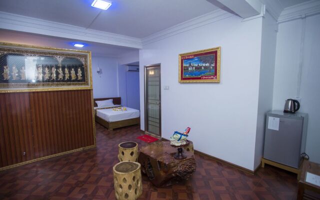 Ye Myanmar Hotel