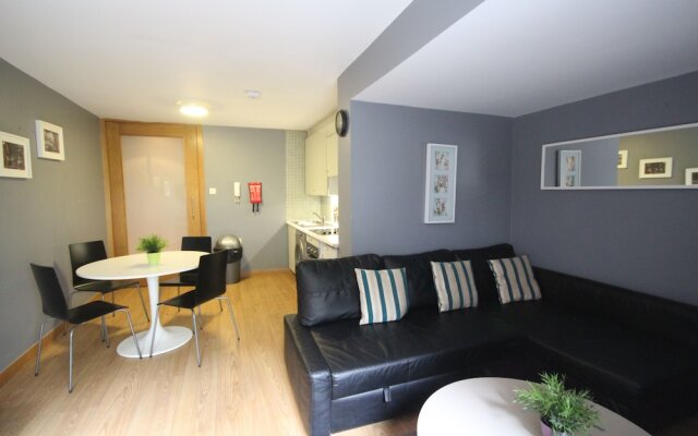 Temple Bar Apartments by theKeyCollections