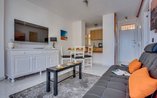 M12b. Very Central Apartment in las Américas