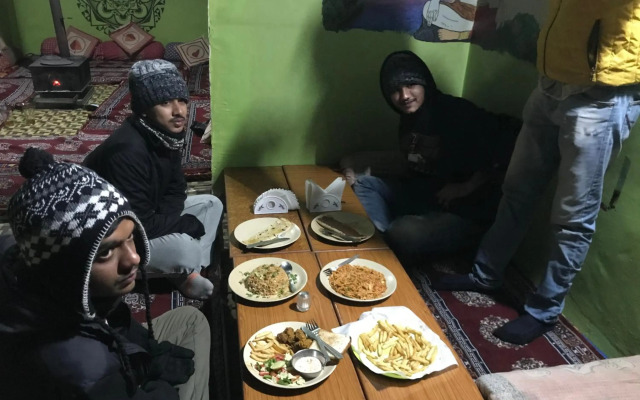 Blue star homestay kasol