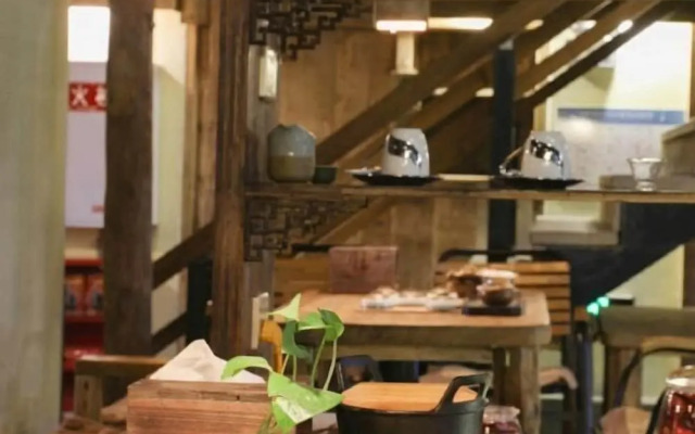 Linmusen Hostel (Chongqing Beibei Pedestrian Street Center)