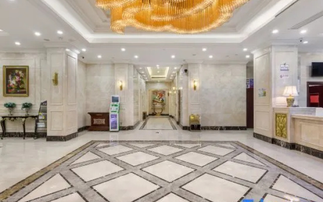 Pingyang Aoma Hotel