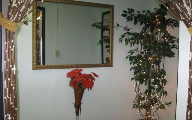 Western Motel Lovell