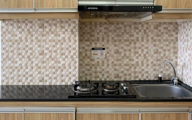 Cozy And Tidy Studio At Tifolia Apartment