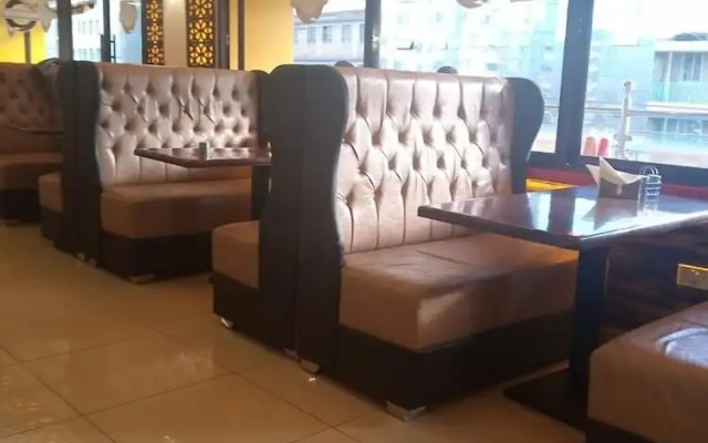 Nur Complex Hotel