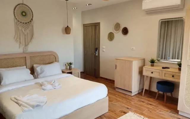 Zen Pyramids Luxury Villa