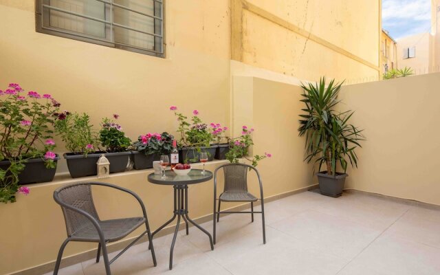 Yard Studio by Corfuescapes
