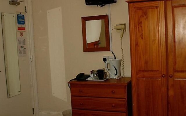Channel View Hotel