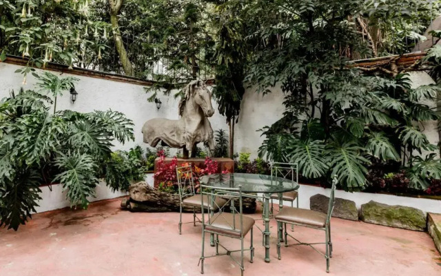 Suites Los Camilos - Adults Only