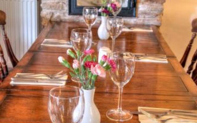 The Kilcot Inn