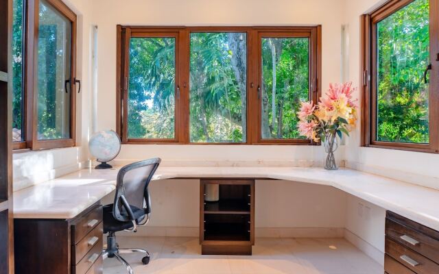 Uxmal 5 Bedroom Villa by RedAwning