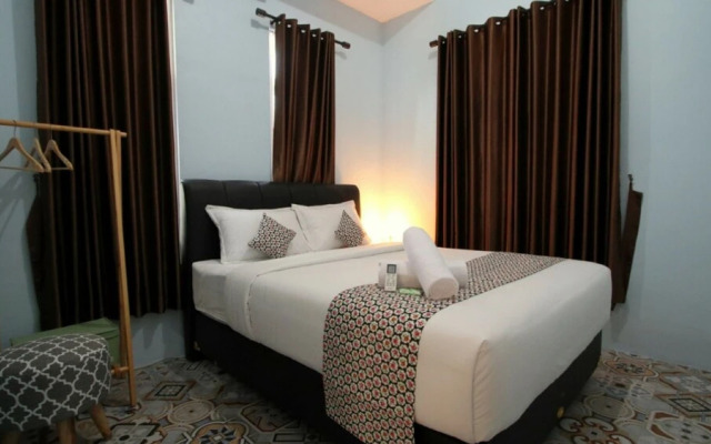 Omah Bugisan By The Grand Java