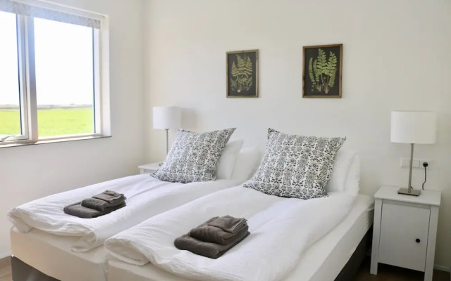 Miðhraun - Lava Resort