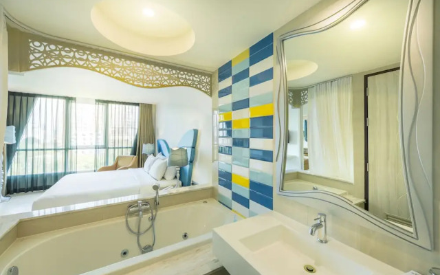 Le Tada Parkview Hotel & Residence