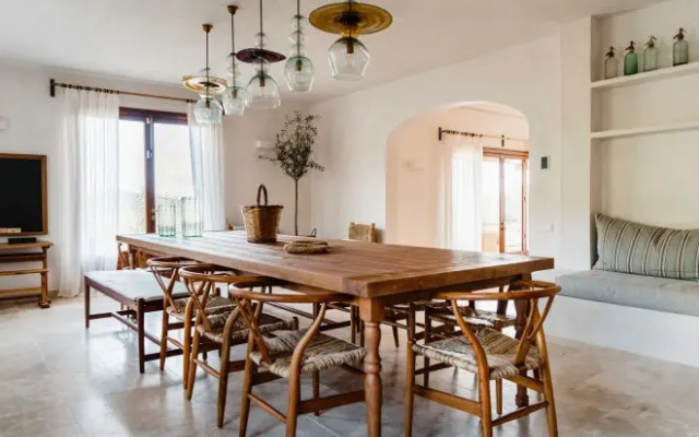 Villa Alaro