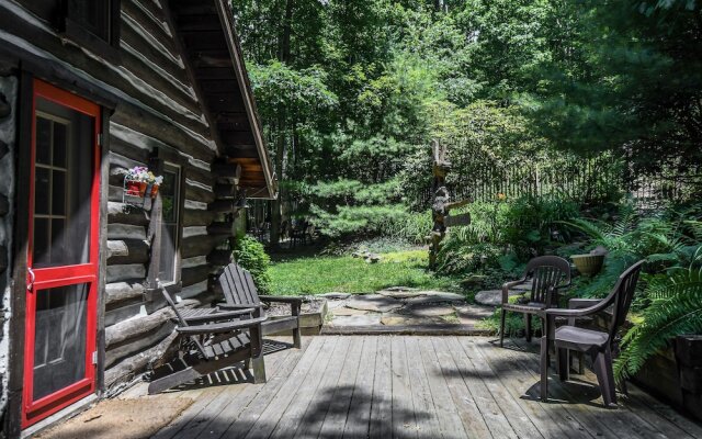 Tucked Inn 4 Bedroom House