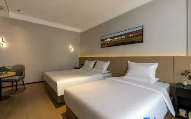 Moshang Fengting Hotel