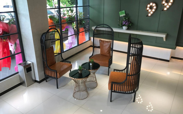 Hotel 99 - Kota Kemuning