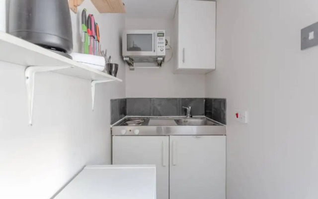 Veeve Emperor's Gate Delight