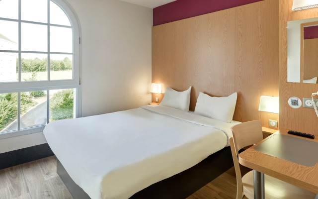 B&B Hotel pres de Disneyland Paris