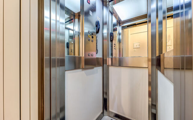 Голден Апартментс