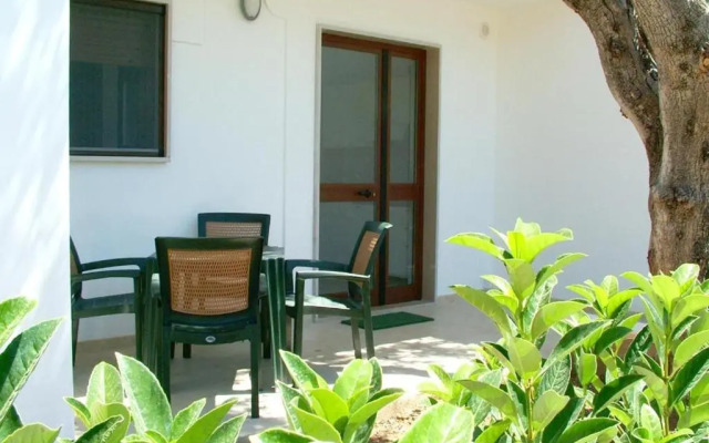 Ferienwohnung Ulivo mit Pool und Privatstrand