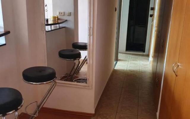 Apartament 3 camere central decomnadat lux