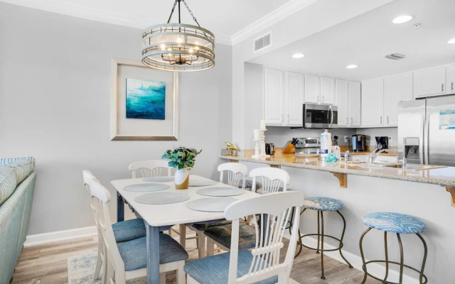 Grandview East 302 - Sandscape
