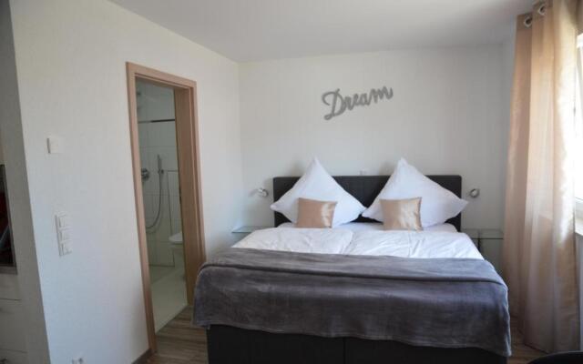 Seebrise mit Musik und Wein