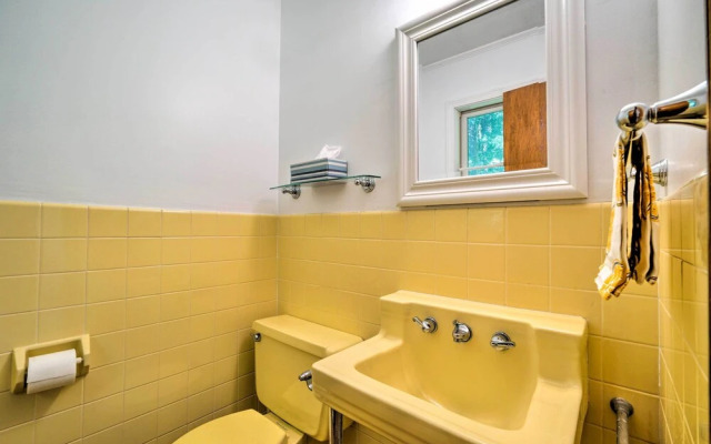 Nostalgic Vermont Escape in Manchester Center