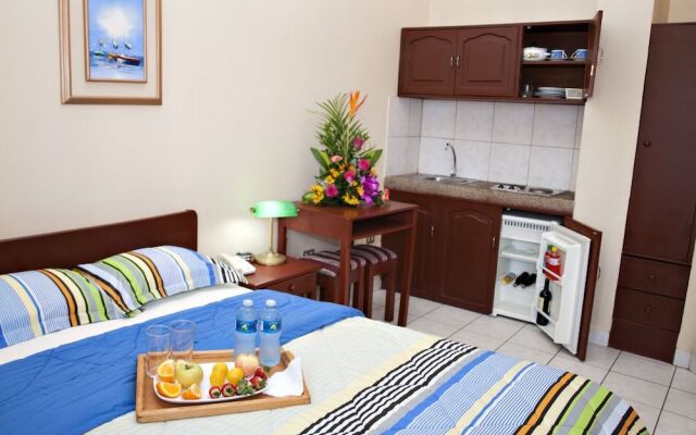 Hotel Suites Costa de Oro