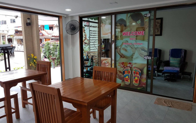 Welcome Inn Karon