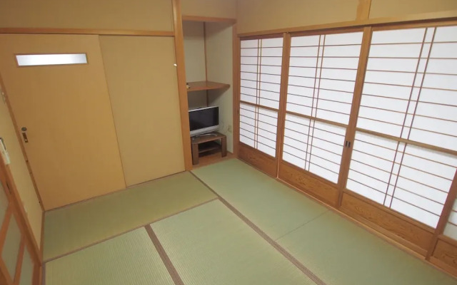 New Okazaki House for 6