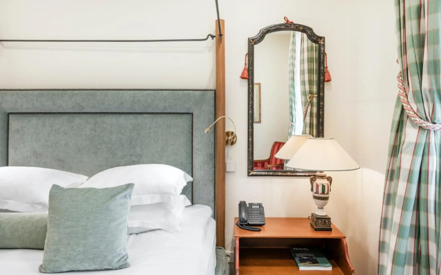 Отель «Стикляй»