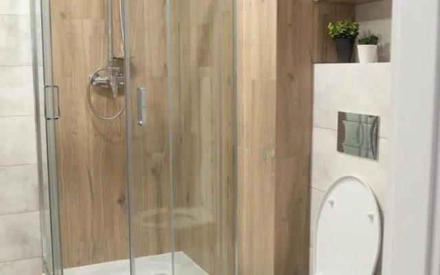 Apartament Zielony - Okrzei (Garaż, Targi)