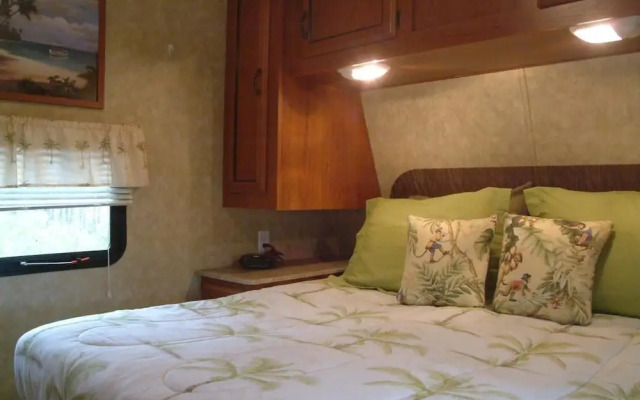 Sea Parrot Ocean View Resort