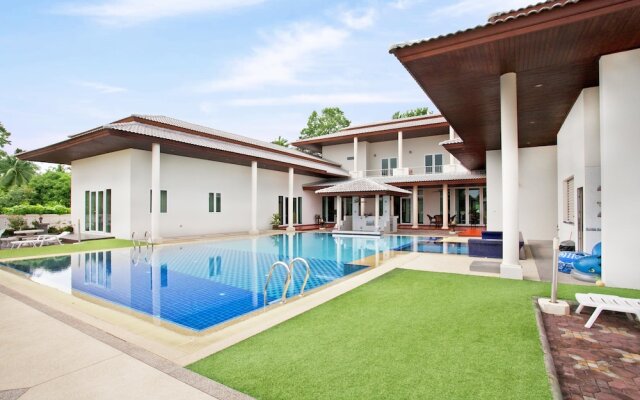 Huay Yai Manor