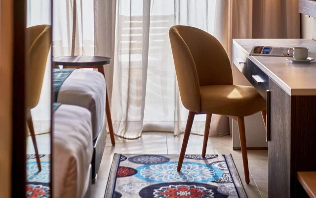 Mercure Ismailia Forsan Island Hotel