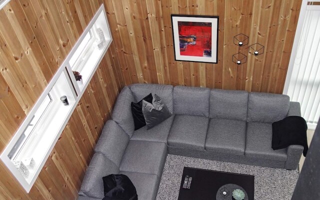 10 Person Holiday Home in Lyngdal