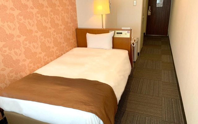 Tokyo Plaza Hotel