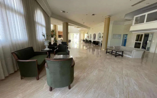 Soviva Resort - Families Only