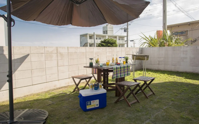 Resort House Plus One