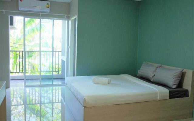 H12, The Stylish Apartment