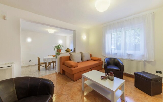 Nice Home in Pula With Wifi and 2 Bedrooms