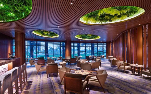 Wyndham Grand Plaza Royale Shuangyue Bay