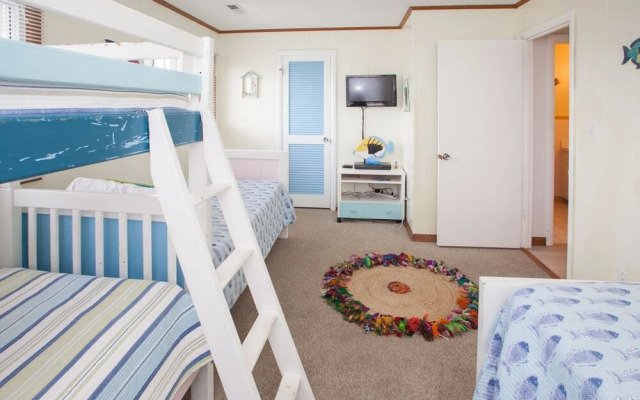 Blue Moon - 7 Br Home